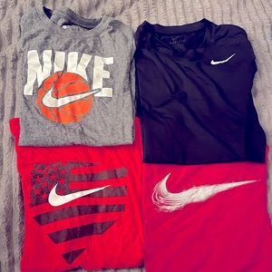 Set of 4 nike t shirts
